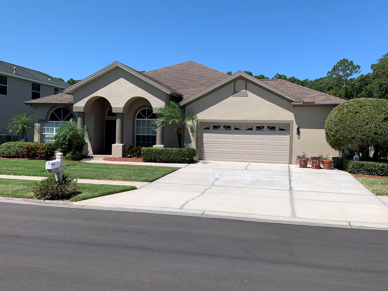 1339 Deerbourne Dr