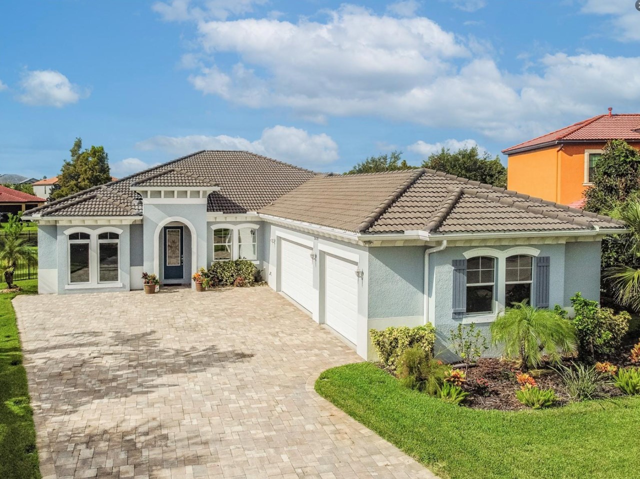 2618 GRAND LAKESIDE DR