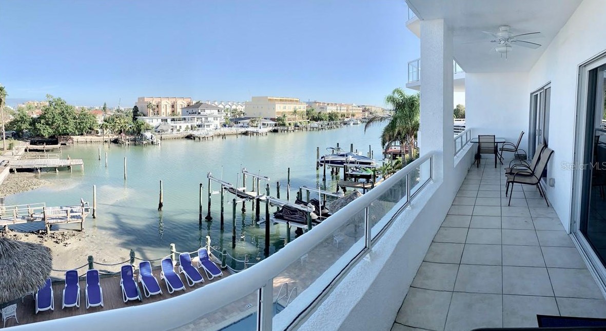 100 Bayside Dr #202