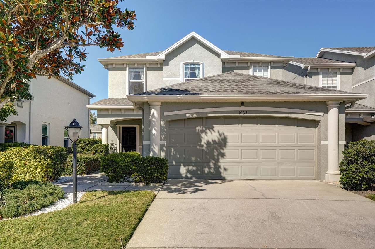 1063 Paseo Del Rio NE